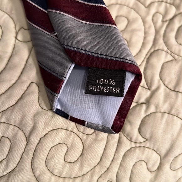 ⚡️2/$15⚡️Designer Collection Michael Reed tie - Picture 3 of 6